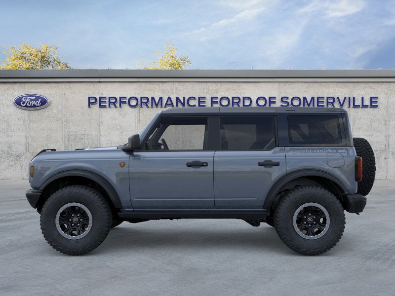 2025 Ford Bronco Badlands photo 3