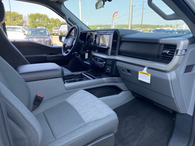 2026 Ford F-350 Super Duty XLT - Photo 22