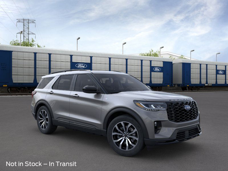 2025 Ford Explorer ST-Line 7