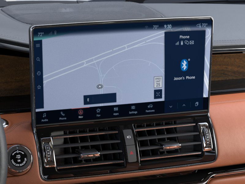 Thumbnail: 2024 Lincoln Navigator L - 42