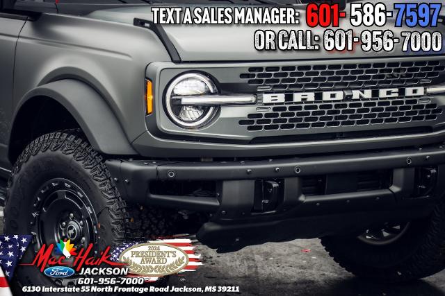 2025 Ford Bronco Badlands SUV