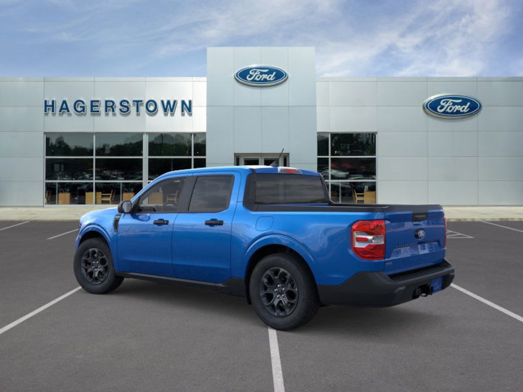 New 2025 Ford Maverick XLT Truck SuperCrew