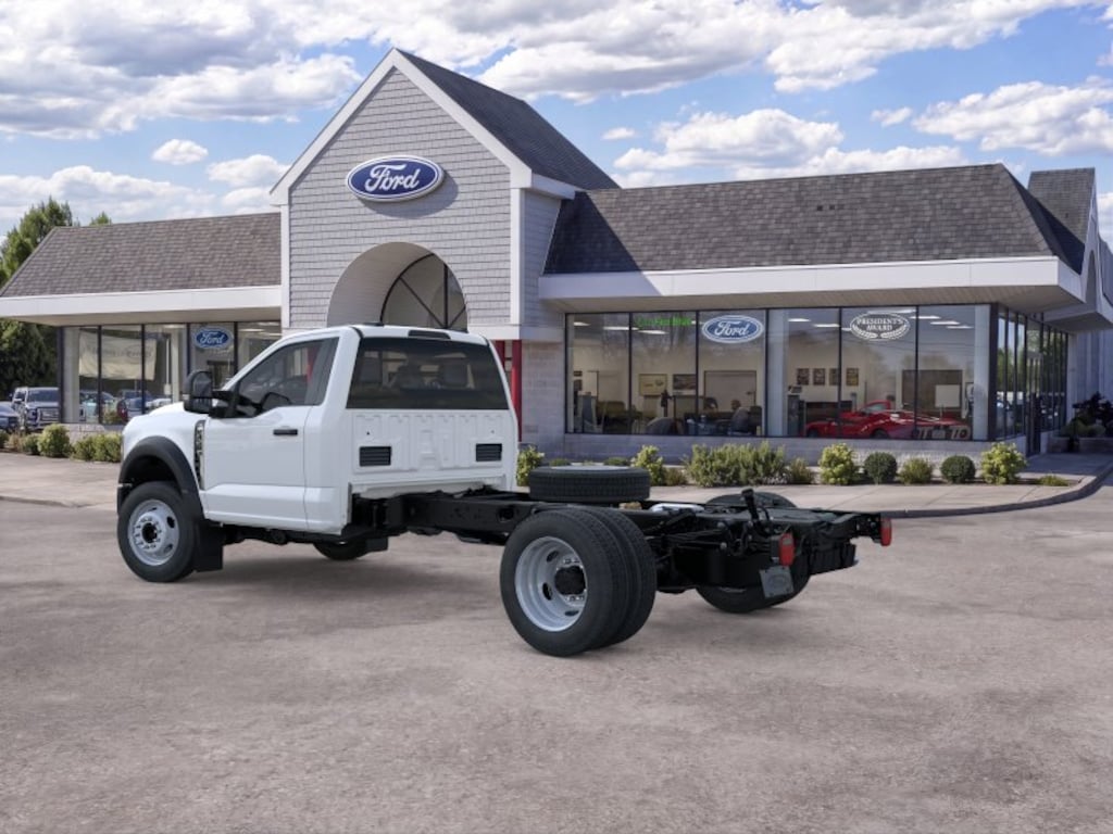 New 2025 Ford Chassis Cab F-450® XL TRUCK