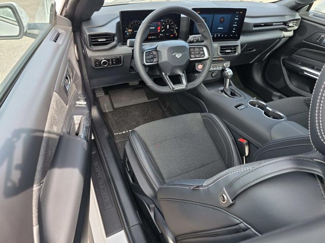 2025 Ford Mustang EcoBoost Fastback - Photo 34