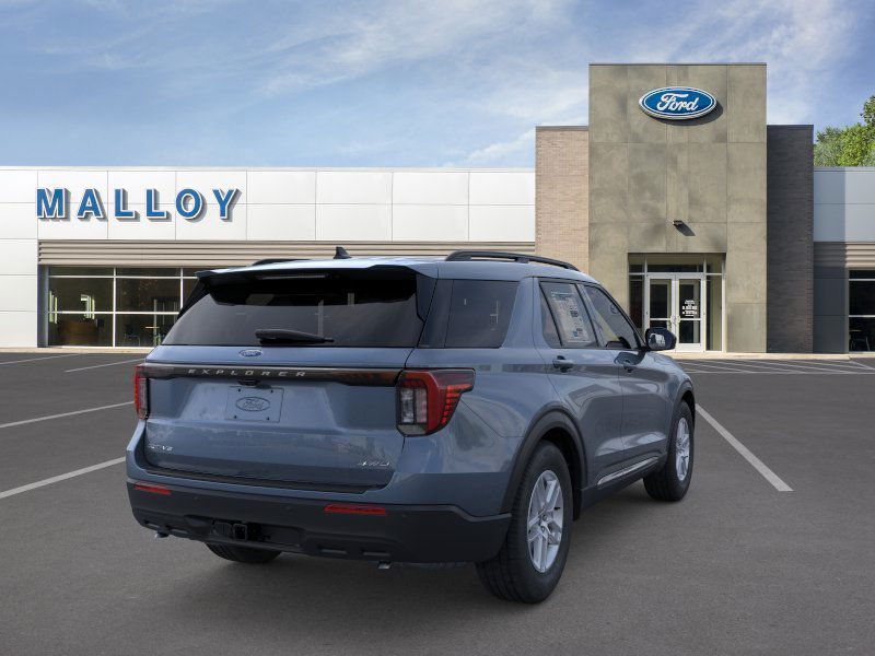 2025 Ford Explorer photo 4