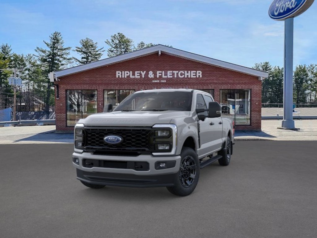 New 2026 Ford Super Duty F-350 SRW  Truck