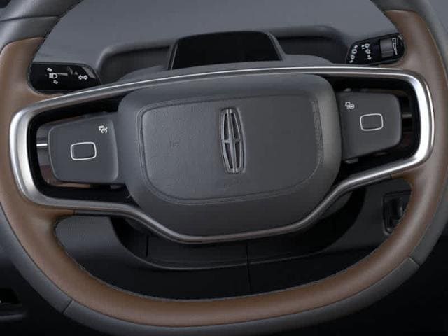 Thumbnail: 2025 Lincoln Navigator L - 35