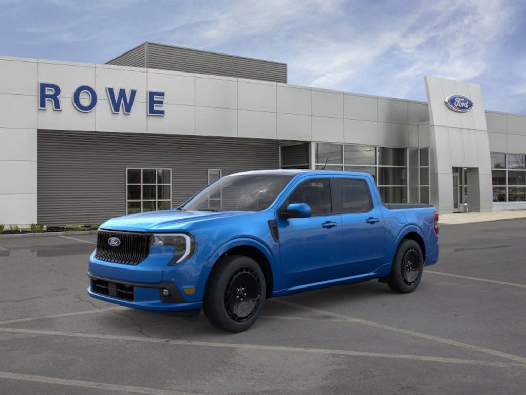 New 2025 Ford Maverick Lobo Standard Truck