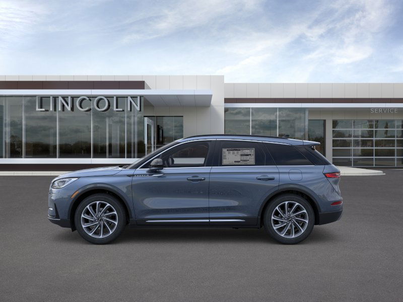 2025 Lincoln Corsair Premiere photo 3
