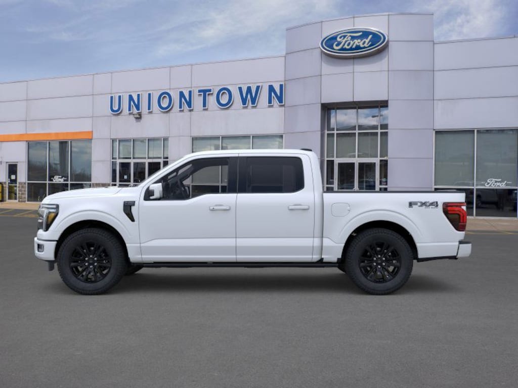 New 2025 Ford F-150 Platinum 4x4 Platinum SuperCrew 5.5 ft. SB