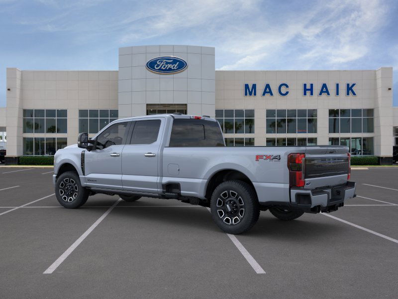 2025 Ford F-250 Platinum photo 4