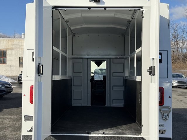 2024 Ford Transit Cutaway Base - Photo 33