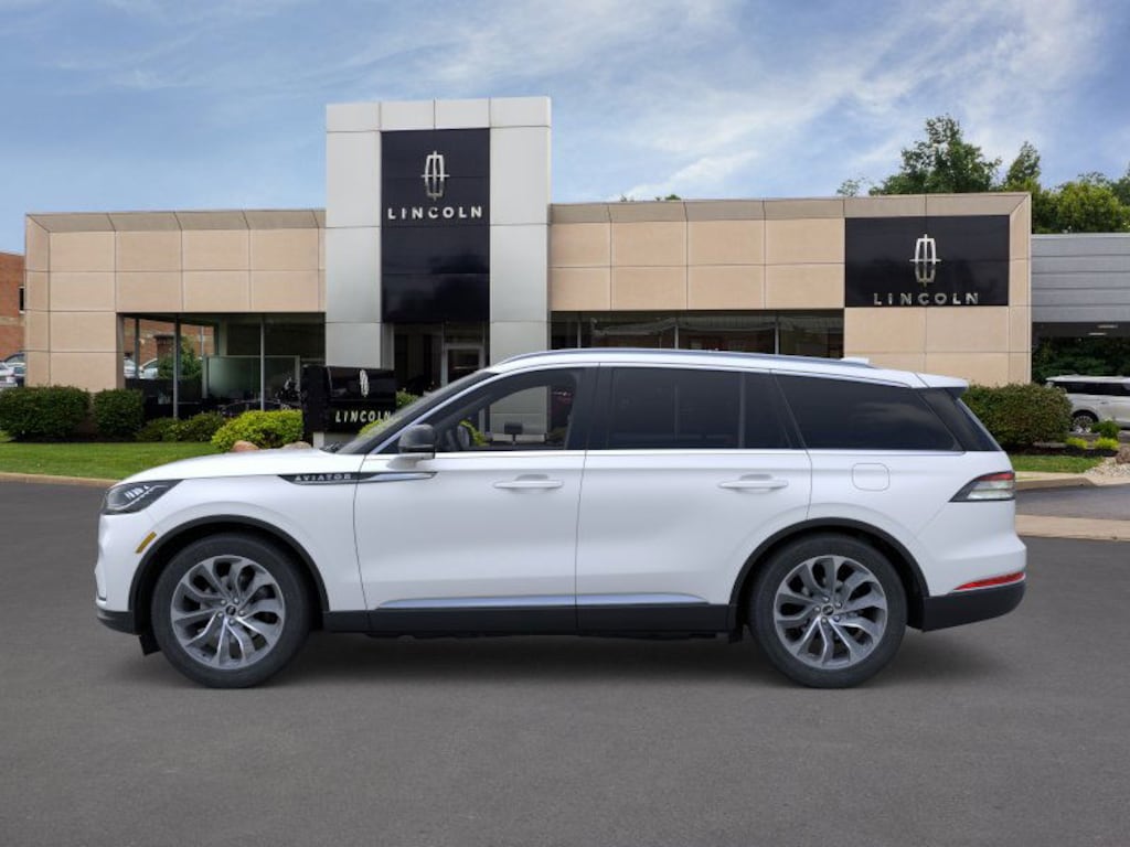 New 2026 Lincoln Aviator Premiere SUV