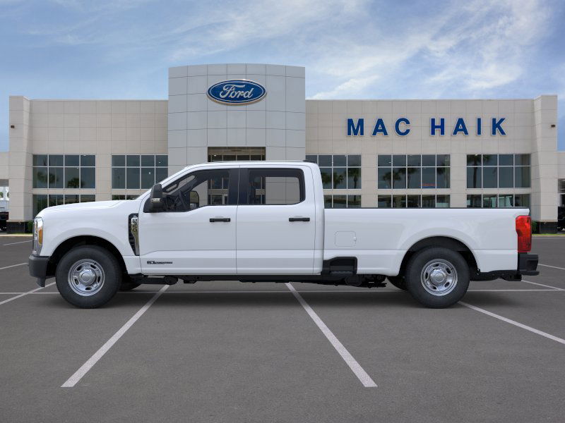 2026 Ford F-350 XL photo 2