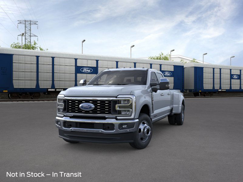 2026 Ford F-350 Lariat photo 2