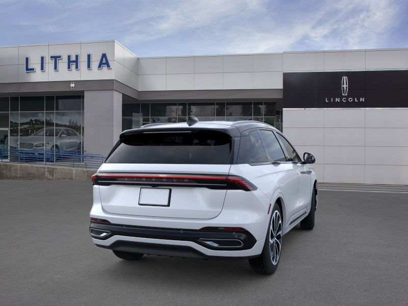 Thumbnail: 2026 Lincoln Nautilus - 37