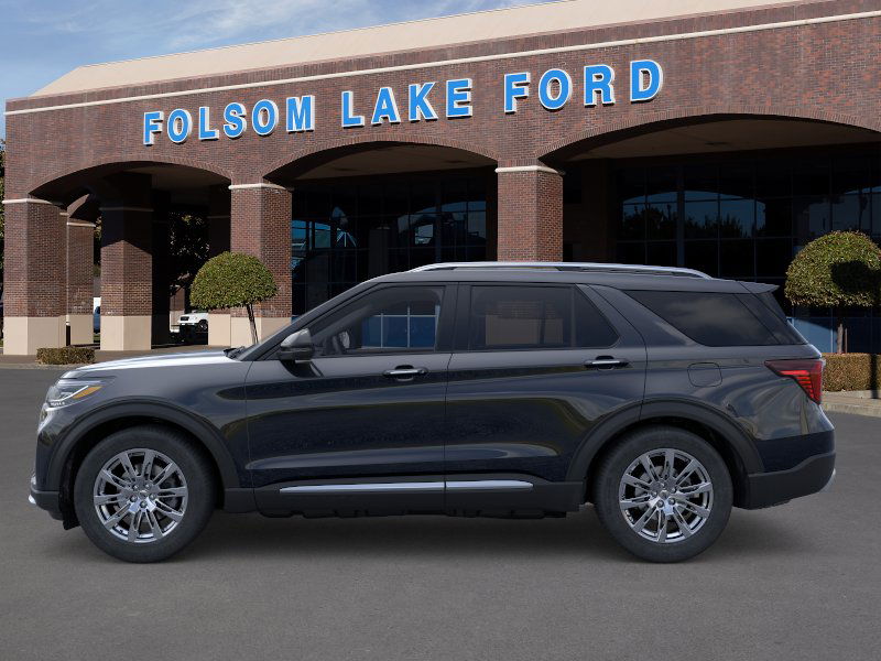 2025 Ford Explorer Platinum photo 2