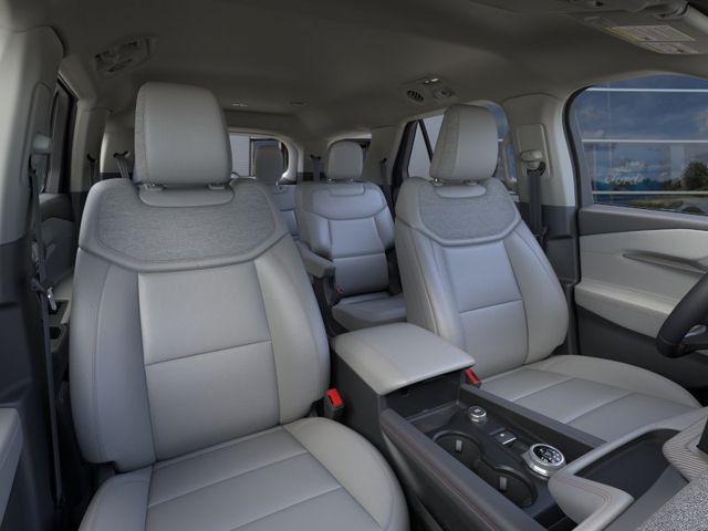 2026 Ford Explorer Active - Photo 33