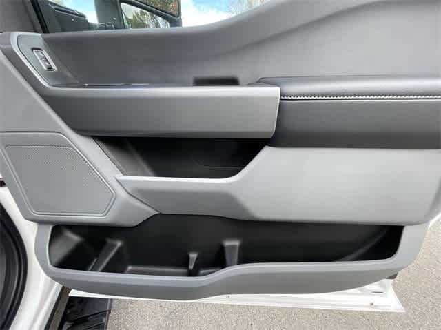 Thumbnail: 2024 Ford Econoline - 48