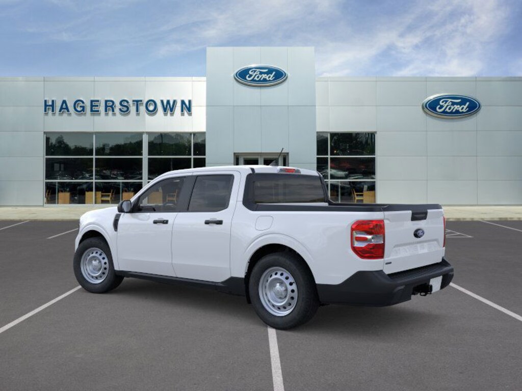 New 2025 Ford Maverick XL Truck SuperCrew
