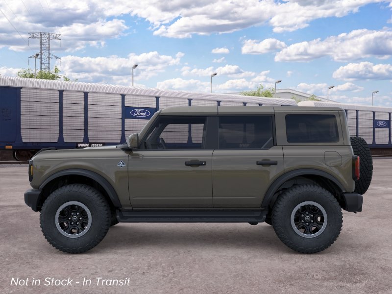 2026 Ford Bronco Outer Banks SUV