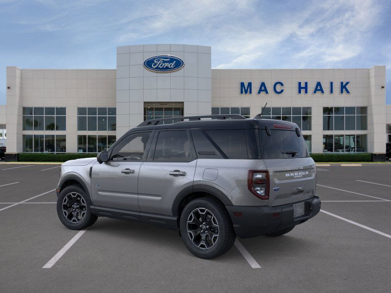 2025 Ford Bronco Sport Outer Banks photo 2