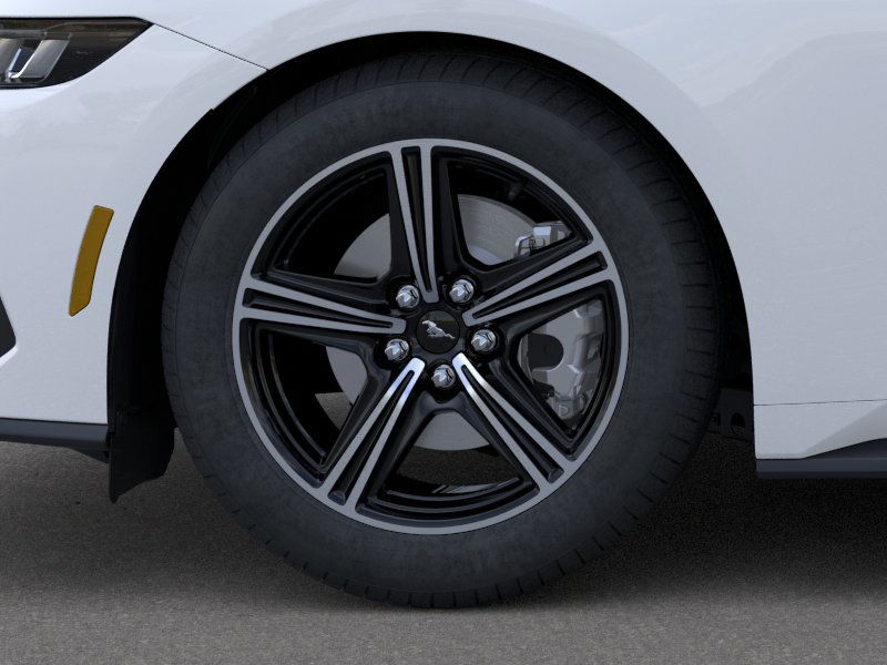 2025 Ford Mustang  28