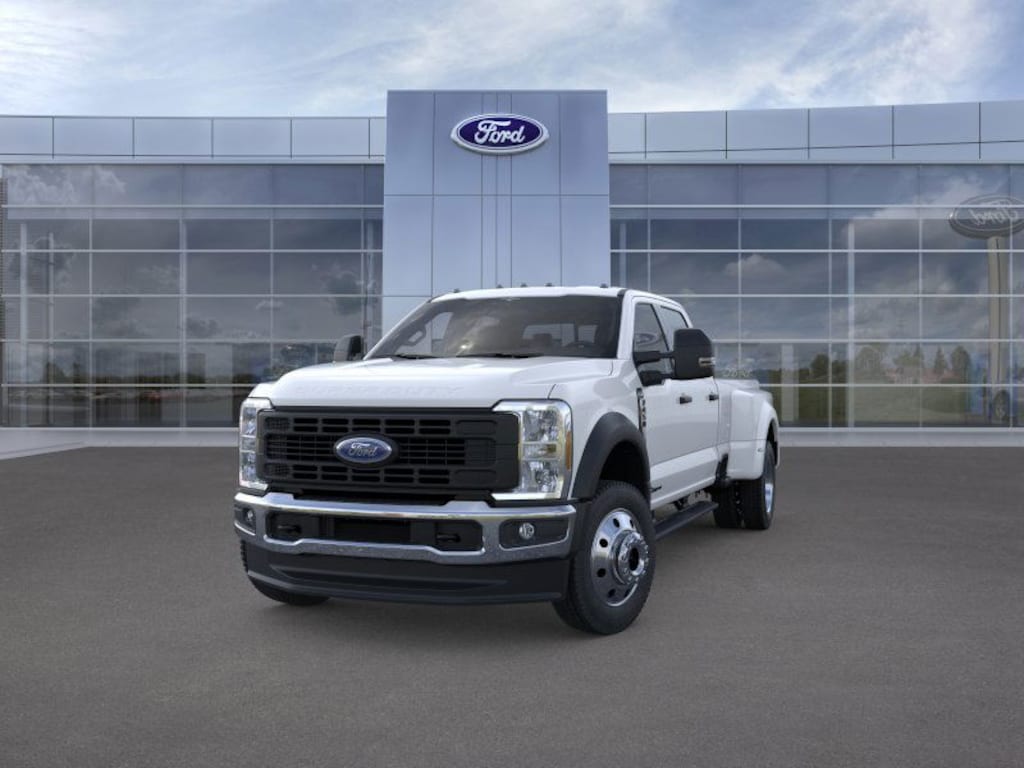 New 2026 Ford F-450 XL Crew Cab