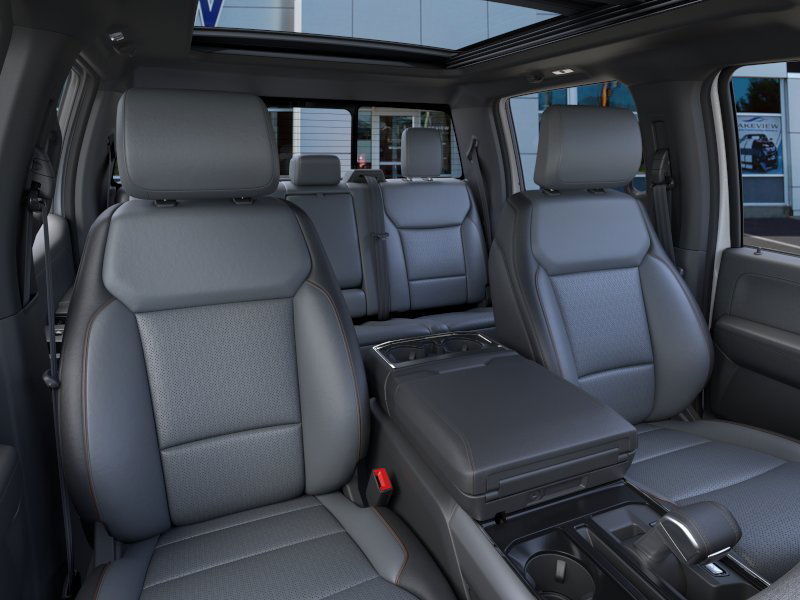 2025 Ford F-150 Lightning Lariat photo 15