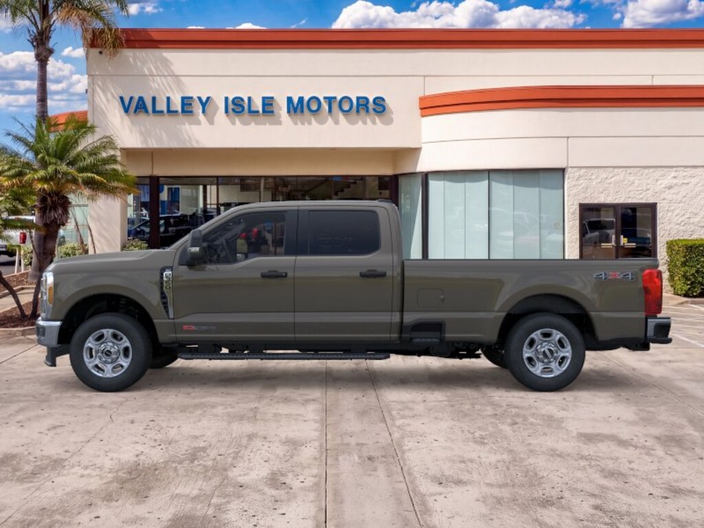 New 2026 Ford F-350 Truck Crew Cab