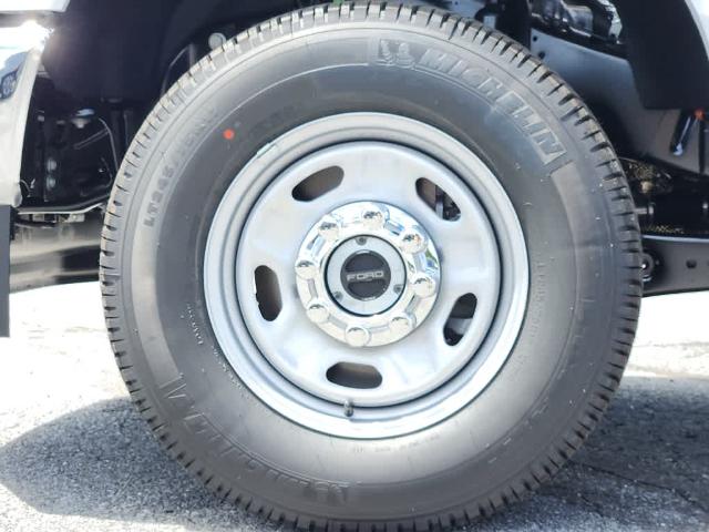 2025 Ford Super Duty F-250 SRW F-250 XL