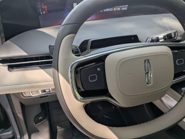 2025 Lincoln Nautilus Premiere CROSSOVERS