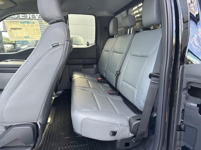 2026 Ford F-450 Super Duty Chassis Cab XL - Photo 41