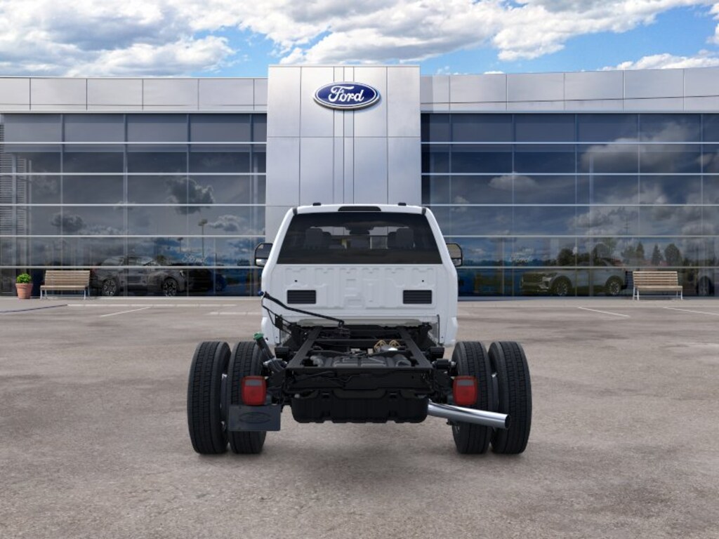 New 2026 Ford F-450 Chassis Truck Crew Cab