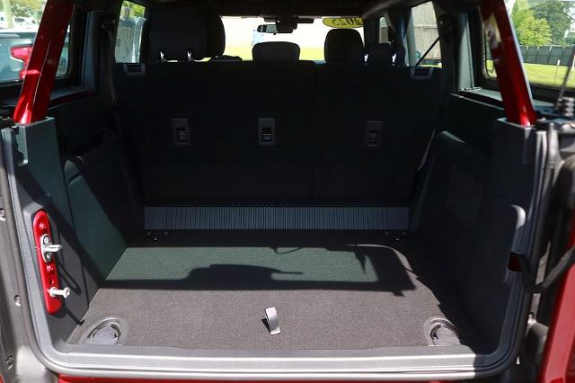 2025 Ford Bronco 4-Door Base - Photo 45