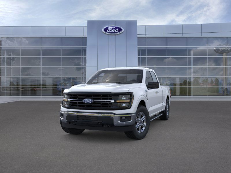 new 2025 Ford F150 XLT car