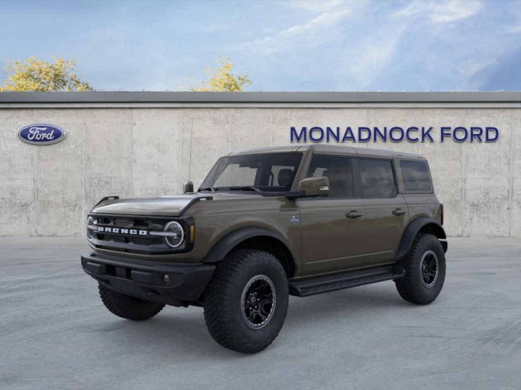 New 2025 Ford Bronco Outer Banks SUV