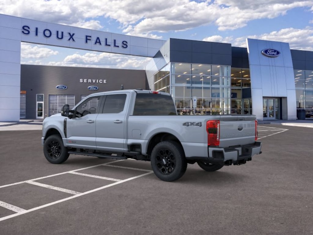 New 2026 Ford F-350 Lariat Truck Crew Cab
