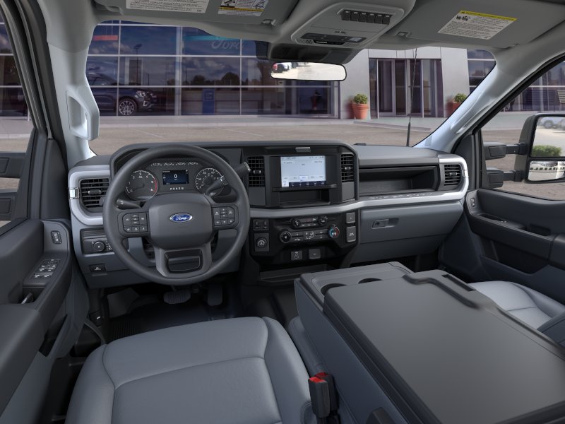 2025 Ford F-350 Super Duty Chassis Cab XL - Photo 21