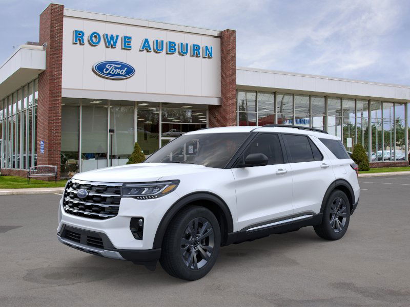 2025 Ford Explorer photo 4