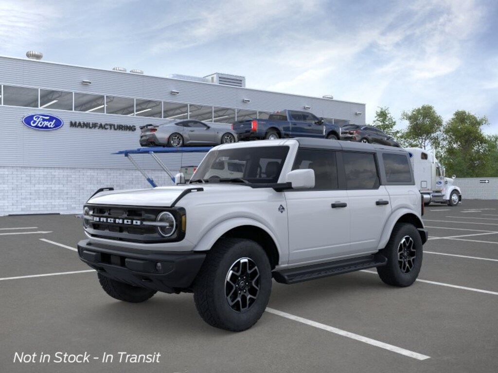New 2026 Ford Bronco Outer Banks SUV