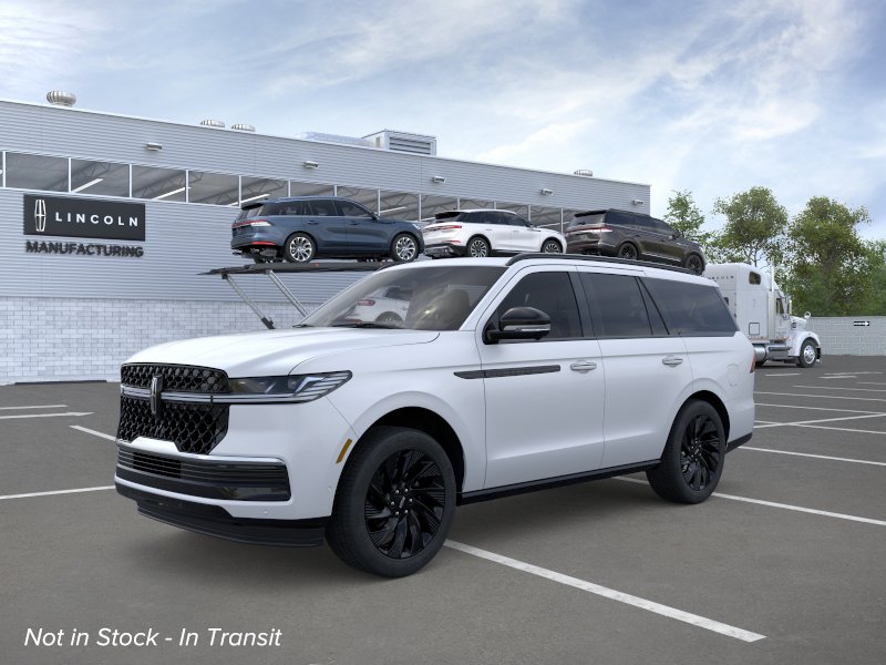2026 Lincoln Navigator Reserve 4WD's photo