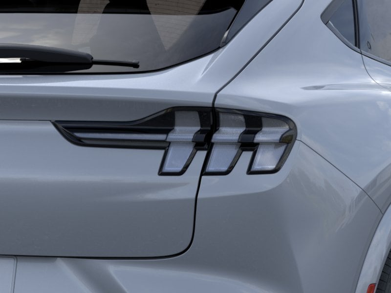 2025 Ford Mustang Mach-E GT AWD - Photo 21