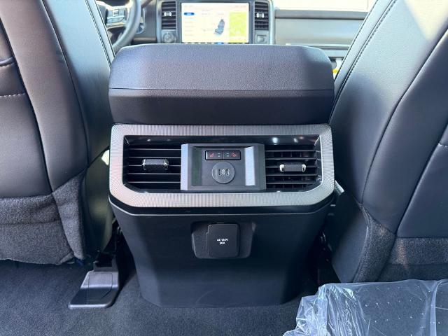 2025 Ford F-350 Super Duty Platinum - Photo 78