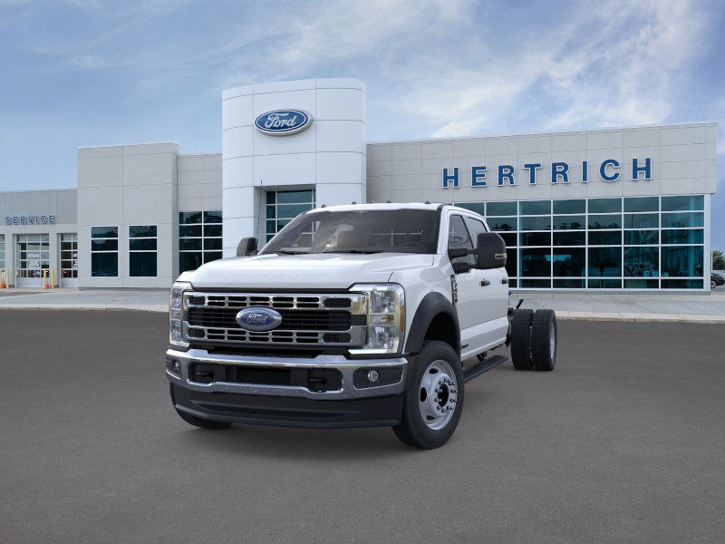 2025 Ford F-450 XL photo 2