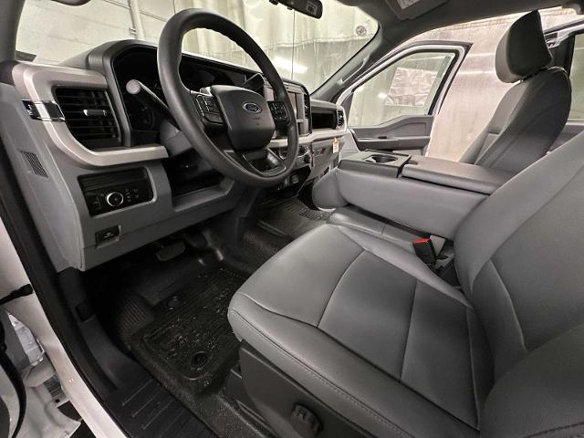 2026 Ford F-550 Super Duty Chassis Cab XL - Photo 52