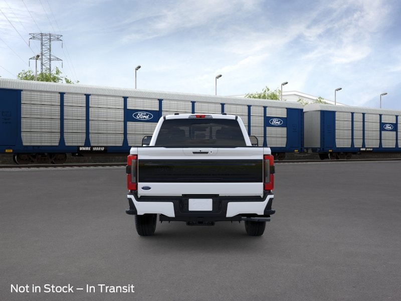 Super Duty F-250&reg; Platinum&reg; TRUCK