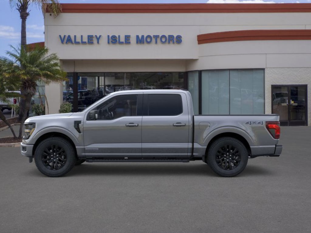 New 2025 Ford F-150 XLT Truck SuperCrew Cab