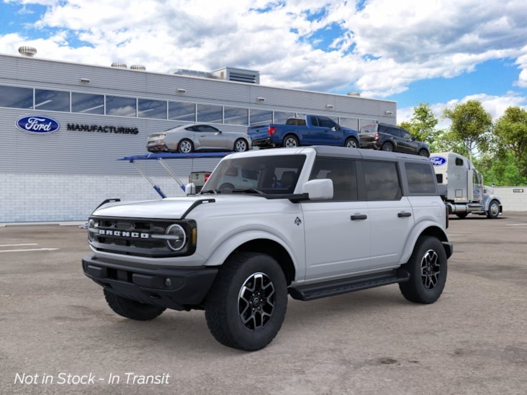 New 2026 Ford Bronco Outer Banks SUV