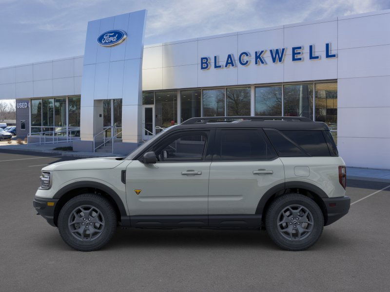 2024 Ford Bronco Sport Badlands photo 3